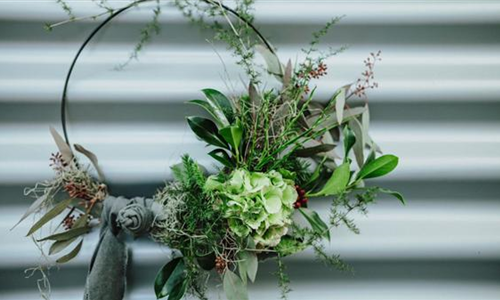 Türkranz mit Blumen selber machen